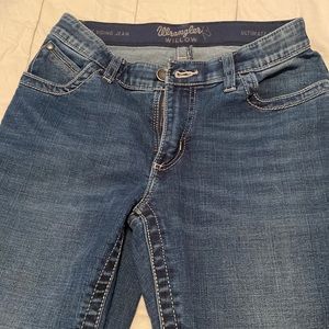 New no tags Wrangler willow riding jeans size 5x34